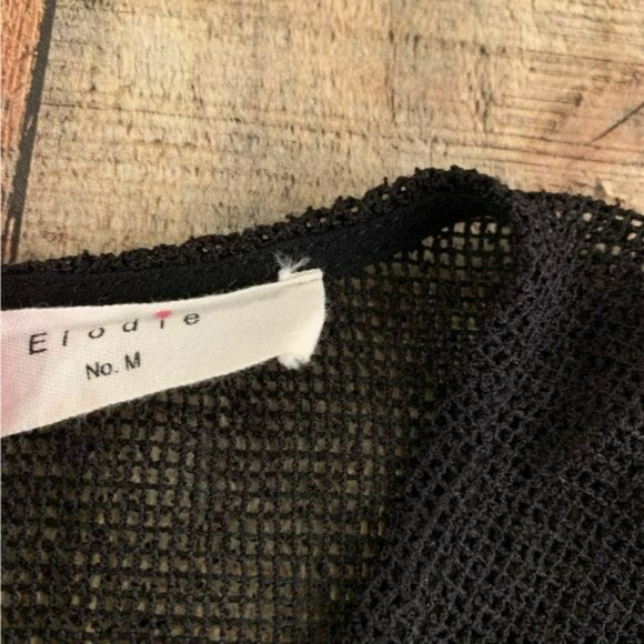 Elodie black Sleeveless top with mesh back size Medium - Picture 2 of 7